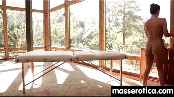 Sensuallesbiansex between twobeautiful girls6