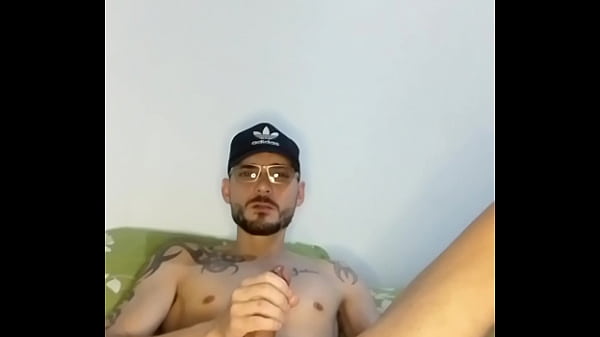 Bati Uma Punheta E Coloquei E Tive A Ajuda De Um Consolo , Ser&aacute; Que Foi Legal ? thumbnail