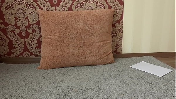 Very hairy pussy masturbates infront of a webcam. Homemadefetish.