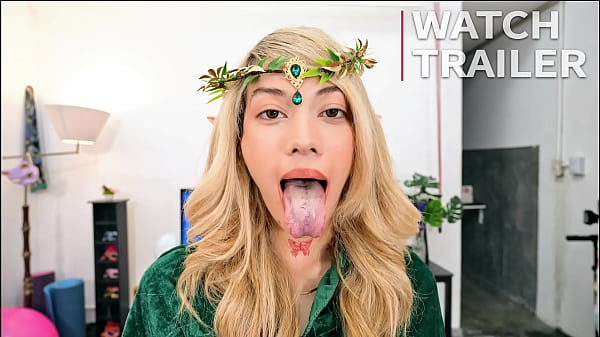 Nonton Perfect Ass Thigh-gap Skinny Superb Elf Came To Halloween! thumbnail