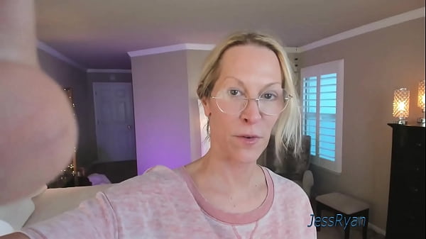 Show Camgirl Jess Ryan Your CockWhile She Does Private Cam_Show