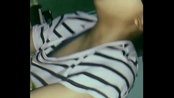 Horny Indian girl blindfold blowjob 