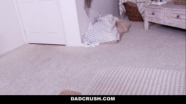 Play MP4 - DadCrush - Doing A Strip-Tease For StepDad &lpar;Cadey Mercury&rpar;