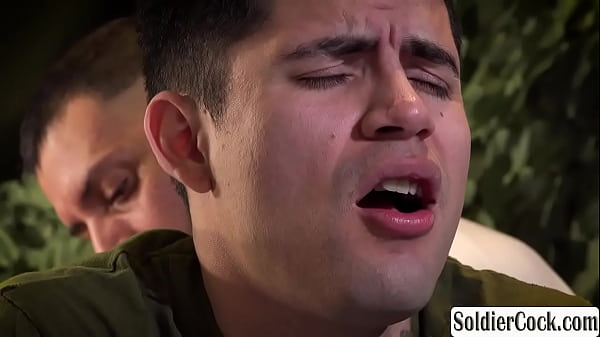 Play MP4 - Gay Caetano wants to suck and ride superiors cock