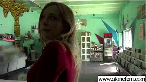 Freak teen amateur girl insert toys in pussy video 06