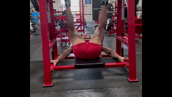 Workin on that flexibility at the gym today gonna get that shot thought about you thetweetofmc 