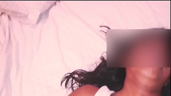 Play MP4 - Morena sexi no quiero que la grabe porque le ense&ntilde;o a mamarla