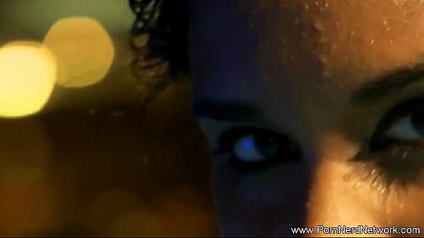 Play MP4 - Bollywood Dreaming With Indian MILF