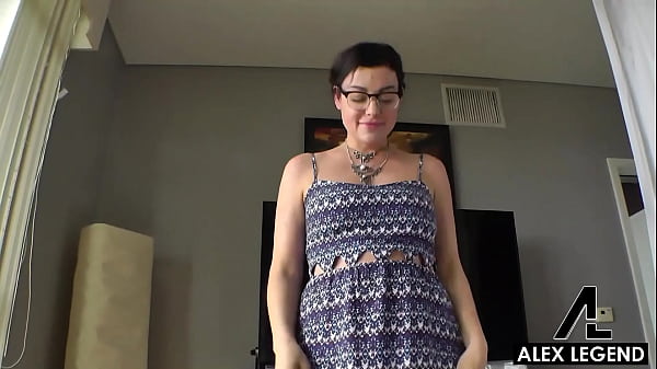 Sovereing syre will have 2 suck alex legend's cock to learn french