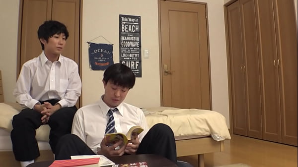 Play MP4 - https&colon;&sol;&sol;bit&period;ly&sol;3qLnxZj 清楚な友達のお姉ちゃんがオナニー依存症！？潮吹きするほど激しいオナニーで何度も痙攣絶頂する姿を目撃し、バレて怒られると思いきや&hellip;「もっとイキたいの～！」と僕のチンポを貪りイキ潮SEX【パート4】