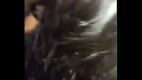 Play MP4 - LA PERRITA DE MI HERMANASTRA ESTABA HABLANDO CON EL CORNUDO DEL NOVIO MIENTRAS LA TENGO FOLLANDO BIEN RICO