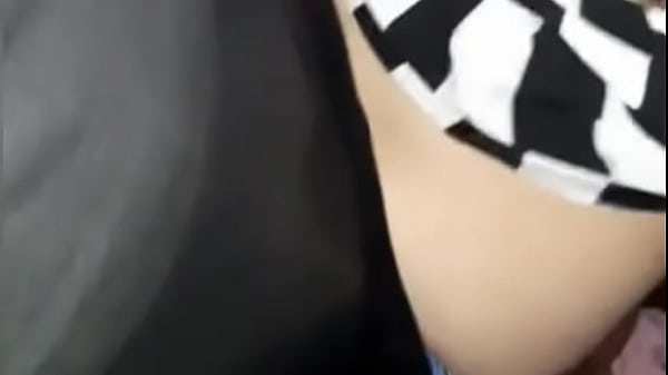 Este joven estaba solo y me gusto y se lo chupe y lo hicimos 