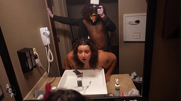 Big Booty Whore Peachie Garcia Sucks & Fucks Gibby The Clown After He Cleaned Up For Her thumbnail