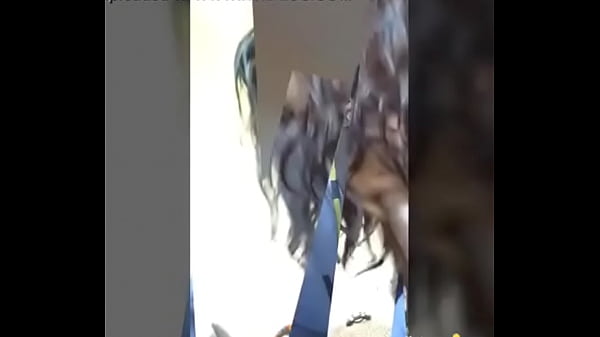 Play MP4 - Je la baise