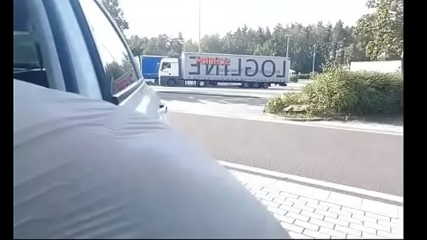 Play MP4 - Exhib upskirt