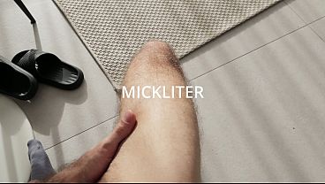 Nonton My Girlfriend Has A Sneaky Friend With A Gorgeous Ass. Lots Of Sperm thumbnail