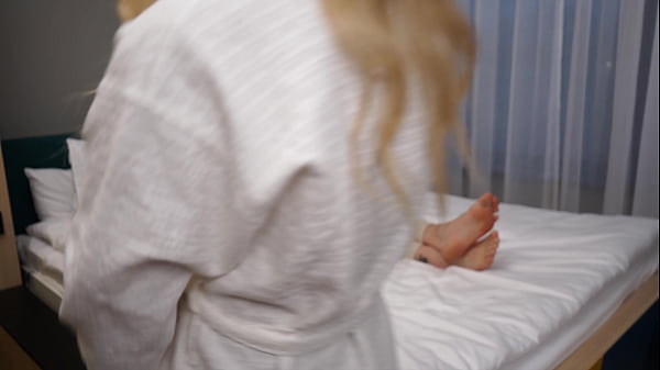 Nonton She Needed A Good Fuck thumbnail