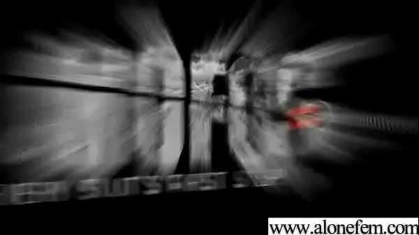 Nonton Freak Amateur Girl Insert Toys In Her Pussy Movie-27 thumbnail