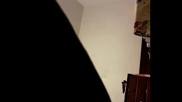 Mi ex_fer la morena putita vistiendose