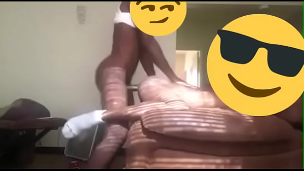 Play MP4 - Compa&ntilde;ero negro muy amigo hacemos algo divertido colombianos