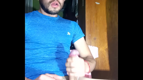 Play MP4 - Pu&ntilde;eta de mi amigo moi