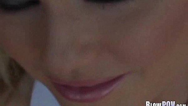 Nonton Slut Gives A Sloppy Bj 173 thumbnail