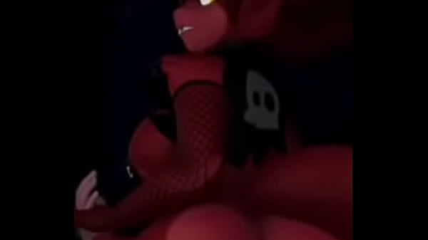 Una chica le dan pracer 