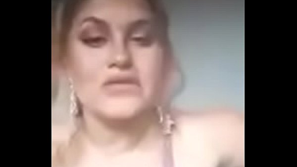 Play MP4 - Demands Cum On Facetime