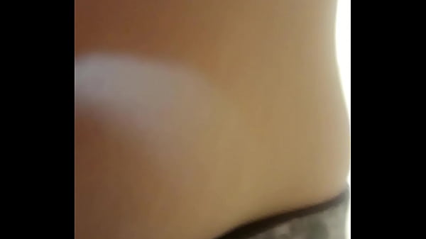 Play MP4 - wife putting in some straight Work