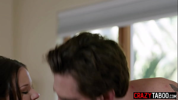 Play MP4 - Big tits MILF Alison Rey needs plumbers big pipe because she is leaking