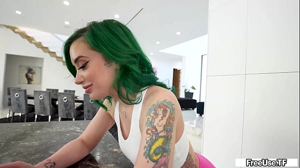 The Right Fit for the Job Gia Paige Ike_Diezel