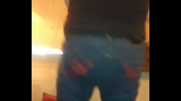 High dumb white slut entertaining the neighborhood