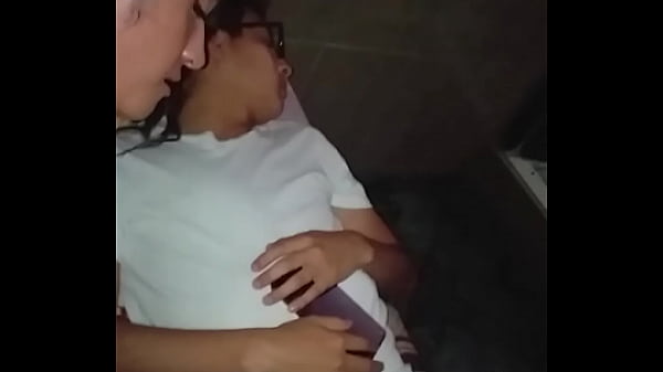 Play MP4 - Broma Alejandro escansa