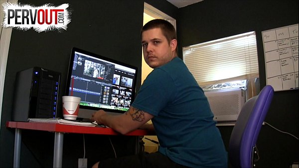 Play MP4 - Worship Jareds Dirty Feet GAY JOI MALE FEET FETISH