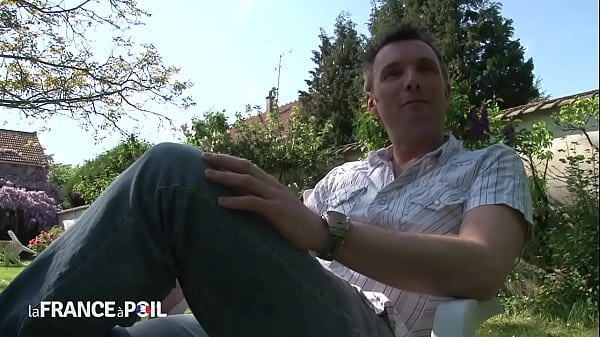 Chubby Blonde Milf Sextape In Garden thumbnail