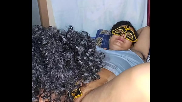 Play MP4 - Desi Very Hot and Cute Alisha Bhabhi Pussy Licking