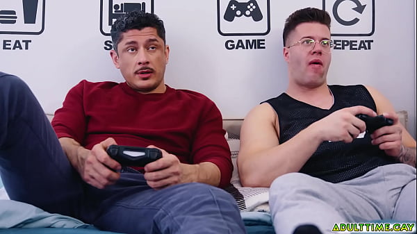 Play MP4 - Clark Delgaty and his neighbor Rocky Vallarta getting aroused which eventually leads to them deciding to level up the fun