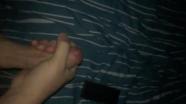 Play MP4 - slow mo cum show