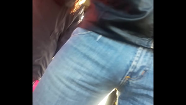 Play MP4 - Bulto duro en colectivo