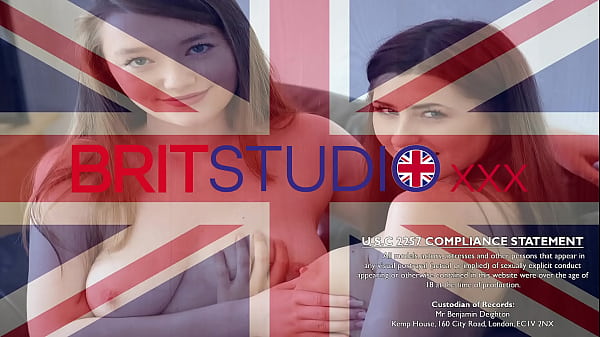 Teen british redhead gets her cunt eaten