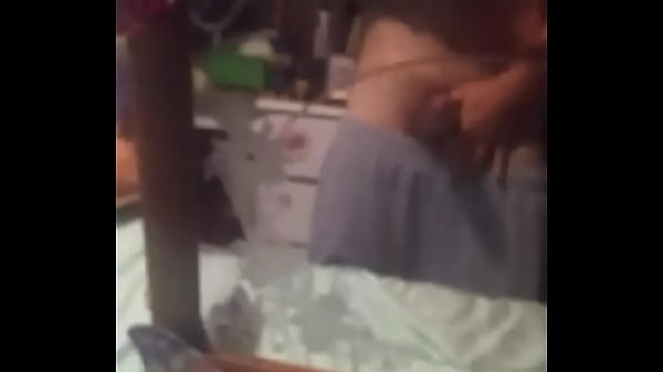 Play MP4 - Big Daddy jacking