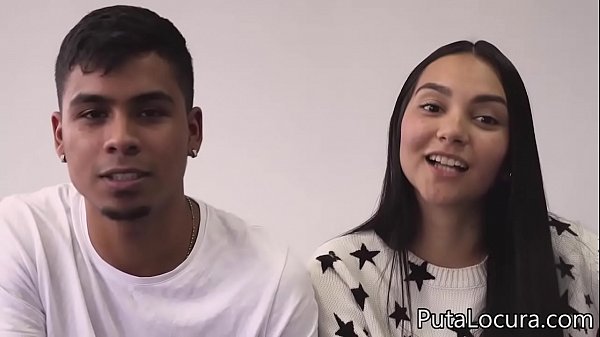 Play MP4 - Parejitas&colon; Valerin y sus pezones de chocolate&period; Pareja colombiana en casting porno