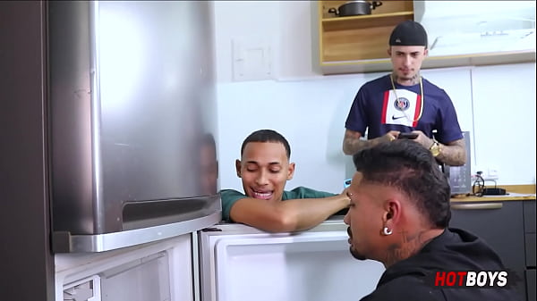 Play MP4 - Os t&eacute;cnicos arrombaram o cliente&excl;