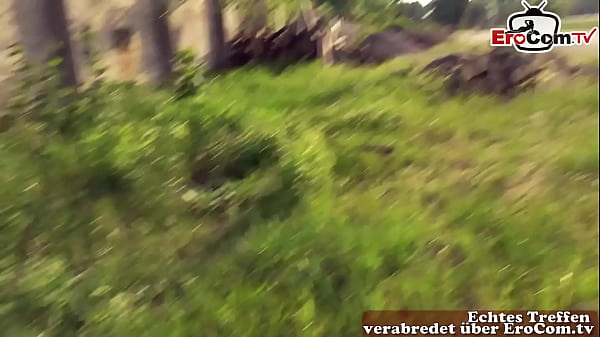 Play MP4 - d&uuml;nne 18 j&auml;hrige deutsche teen auf der stra&szlig;e abgeschleppt f&uuml;r outdoor sex