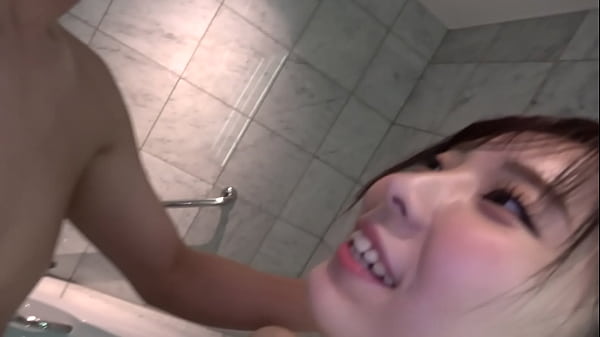 ハメ撮り 合コンで知り合ったセフレsex えっちすぎる色白美乳＆パイパン。ミニスカ コスプレ 電マ 美乳 美女 顔射 中出し ハメ撮り 素人　 aznt5ln