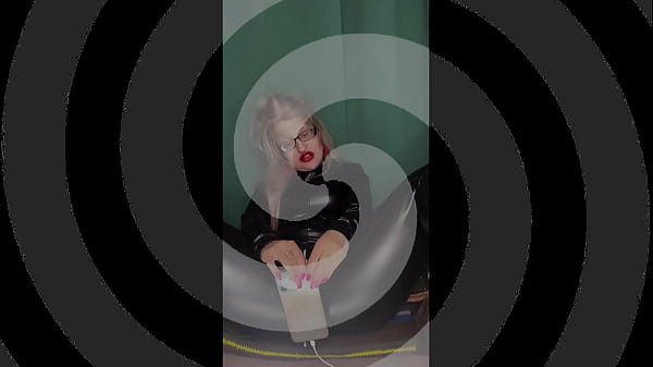 Golden shower sissy tribute 