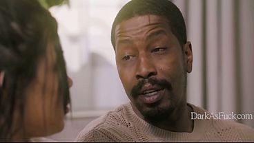 Short Teen Makes It Up To Neighbor Who Guilt Trips Her- Isiah Maxwell, Summer Col 