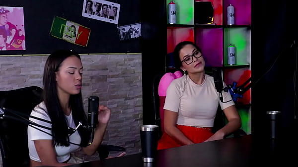 Como criou seu nome art&iacute;stico sua massagem &eacute; voltada pra fetiches transou com uma mulher que teve squirting e a diferen&ccedil;a cadu sem f&ocirc;lego watch sheer red