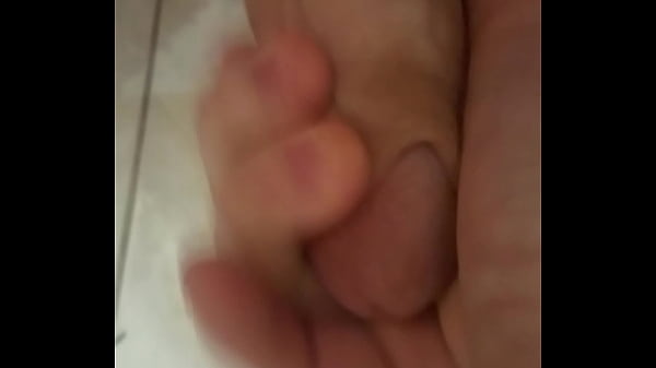 Play MP4 - White dick cumming