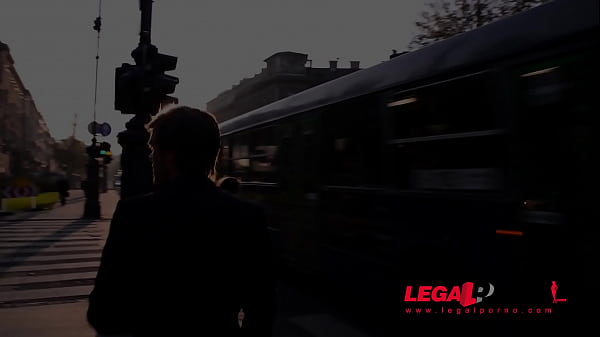 Nonton Two Studs Cram Stunning Babe Eva Parcker's Delicious Pussy With Their Cocks Gp541 thumbnail